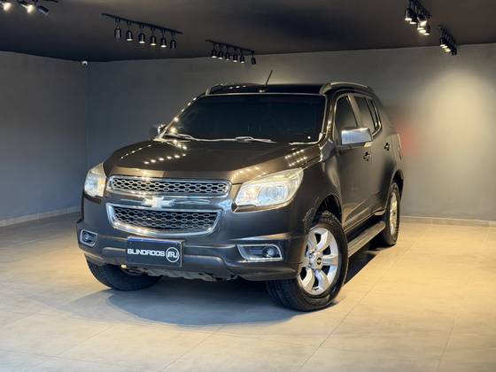 CHEVROLET TRAILBLAZER 2.8 LTZ 4X4 16V TURBO DIESEL 4P AUTOMÁTICO CHEVROLET TRAILBLAZER 2.8 LTZ 4X4 16V TURBO DIESEL 4P AUTOMÁTICO